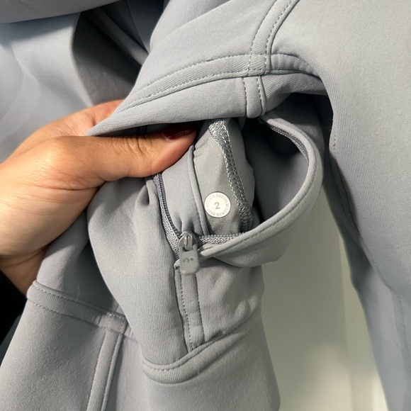 lululemon athletica Women's Grey Zip-Up Hoodie - Picture 5 of 6